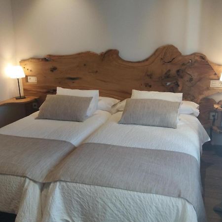 Hotel Rural El Yunque Santibanez de la Pena المظهر الخارجي الصورة